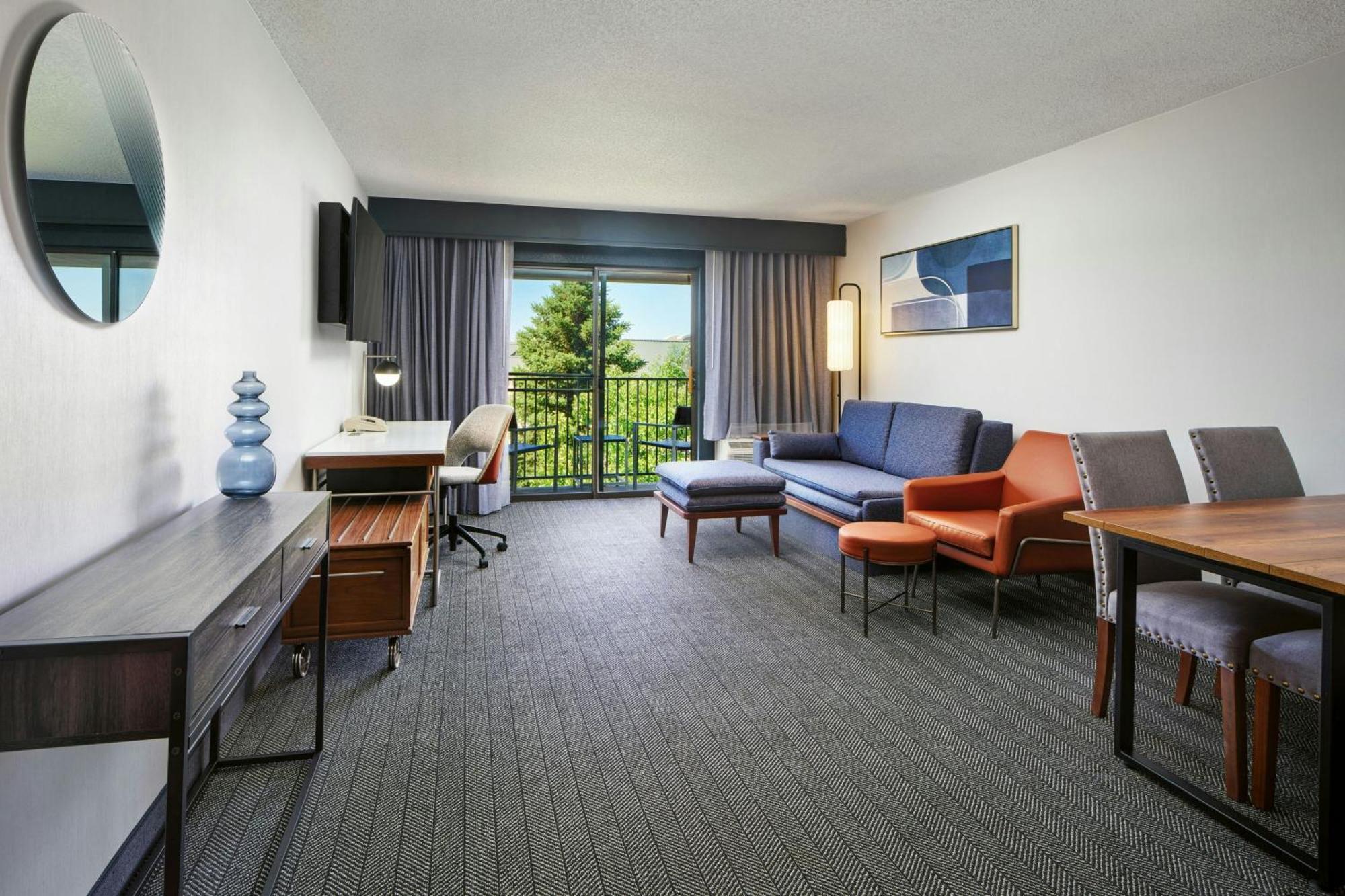 Courtyard Boulder Longmont Hotel Exterior photo